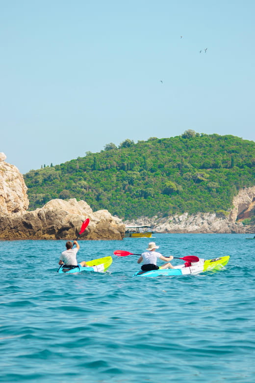 DUBROVNIK: Lapad Bay Guided Short Kayaking Tour -small group - Who Will Love This Experience?