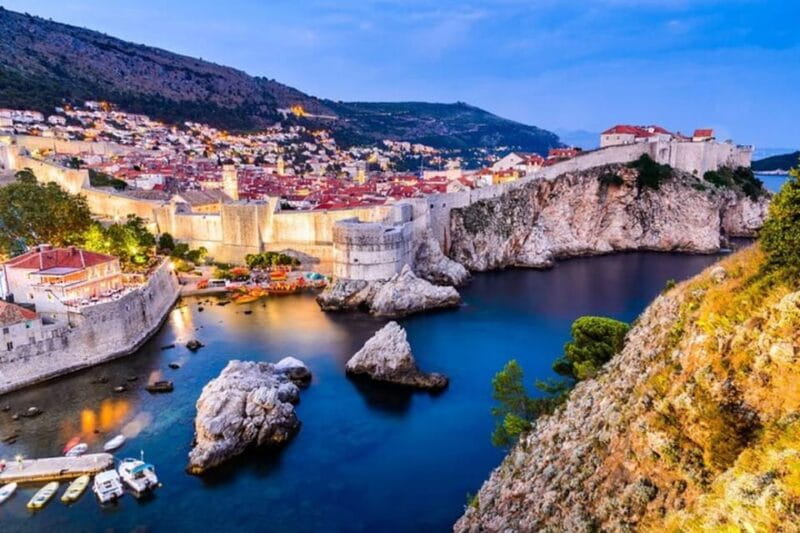Dubrovnik : Must-See Private Walking Tour With A Guide - The Unique Stops and Their Significance