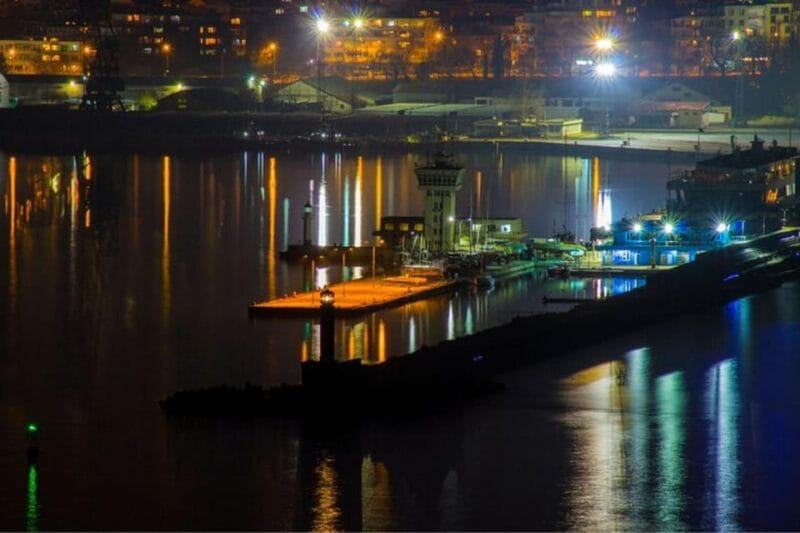 Dubrovnik : Must-See Private Walking Tour With A Guide - Logistics, Price, and Practicalities