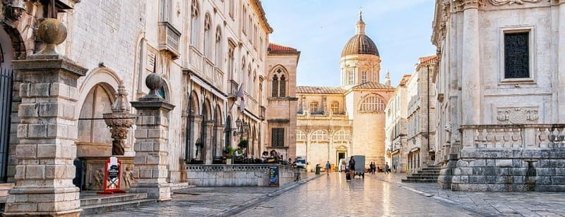 Dubrovnik: Old City Walking Tour with a FREE Polaroid Photo - Why This Tour Offers Great Value