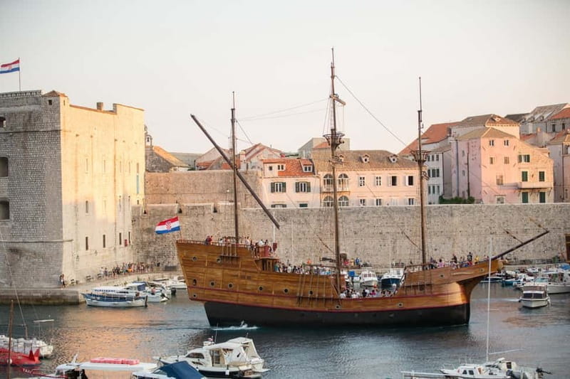 Dubrovnik: Panoramic Sunset Cruise on Karaka Ship - Key Points / Takeaways