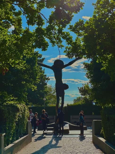 Dubrovnik: Private Tour to Meugorje and Kravice Waterfalls - Who Is This Tour Best For?