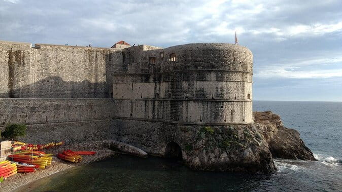 Dubrovnik Scavenger Hunt and Highlights Self-Guided Tour - Key Points / Takeaways