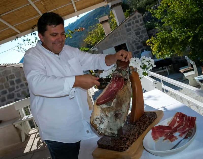 Dubrovnik Scenic Tour & Gourmet Lunch at a Country Estate - FAQs