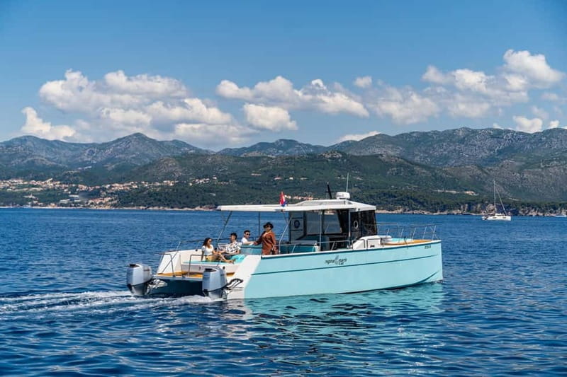 Dubrovnik: Sunset Catamaran Cruise with Sparkling Wine - FAQs