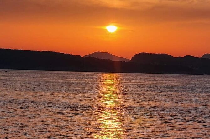 Dubrovnik Sunset Tour with Scenic Views and Local Wine - Who Will Love This Tour?