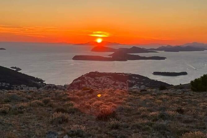 Dubrovnik Sunset Tour with Scenic Views and Local Wine - Practical Tips for Your Dubrovnik Sunset Tour