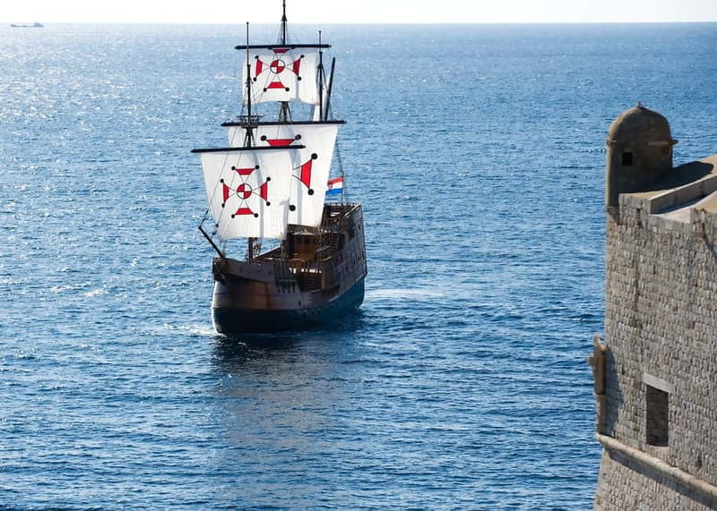 Dubrovnik walking tour and cruise on Karaka ship - Price and Logistics