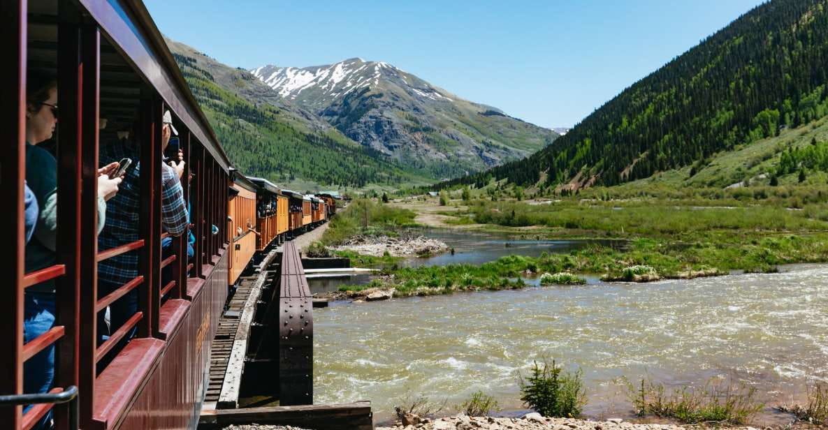 Durango: Round-Trip Train Ticket to Silverton - First-Class Comfort and Luxury