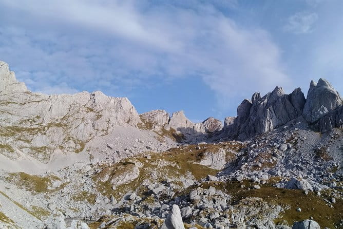 Durmitor  Bobotov kuk (2.523m) Hiking Tour - Price and Value