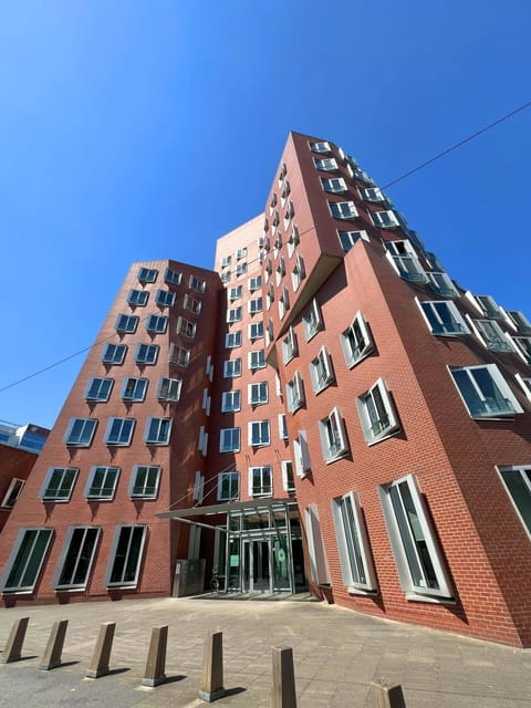 Düsseldorf - Architectural Highlights Tour - Exploring Düsseldorf’s Architectural Landscape