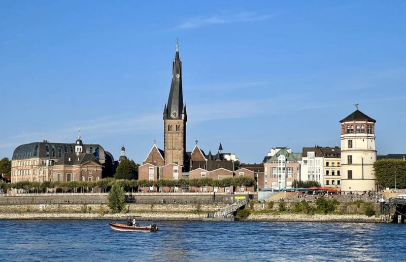 Düsseldorf - Architectural Highlights Tour - Who Will Love This Experience?