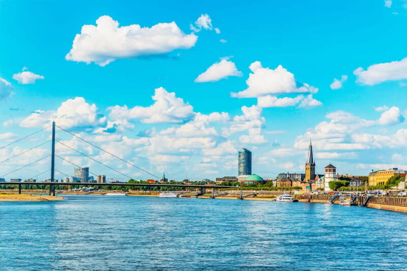 Düsseldorf: City Sightseeing Cruise on the Rhine - FAQ