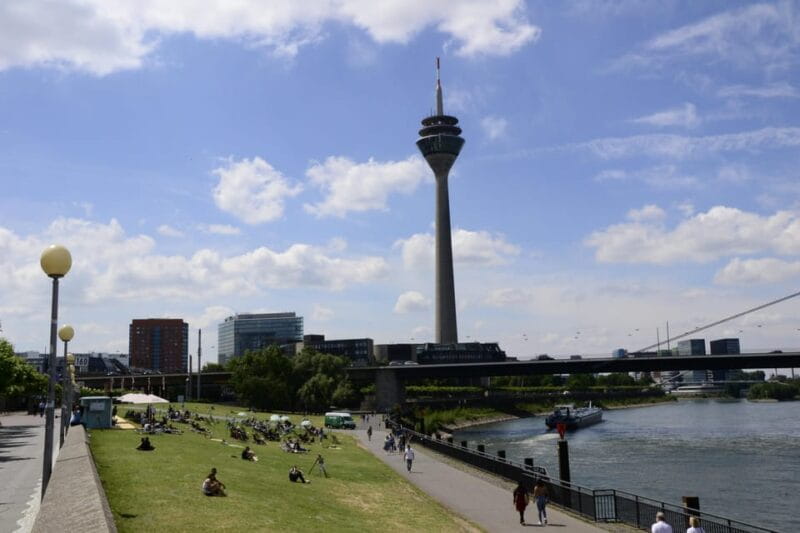 Düsseldorf: Old town and banks of Rhine - heart and lifeline - Wandering Through the Old Town’s Quaint Alleys