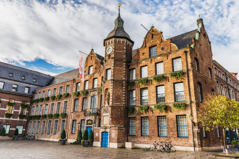 Düsseldorf: Self-Guided Highlights Scavenger Hunt & Tour - Frequently Asked Questions