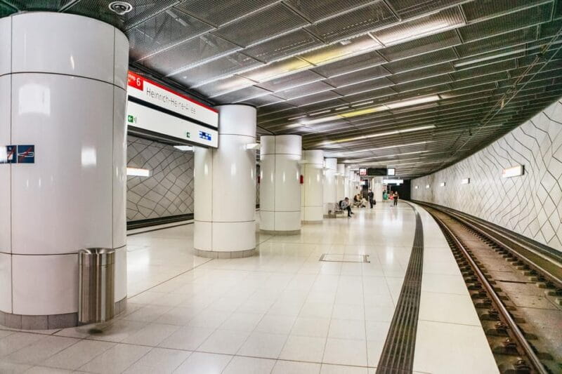 Düsseldorf: The Wehrhahn Line Metro Guided Tour - Final Thoughts: Is It Worth It?
