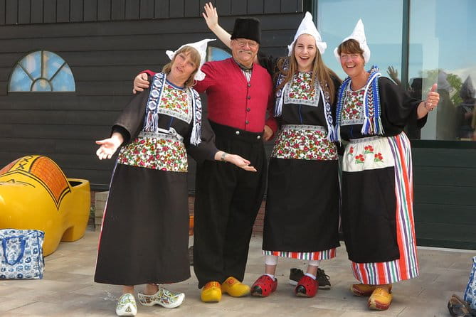 Dutch Experience in Volendam with Traditional Outfits - Key Points / Takeaways