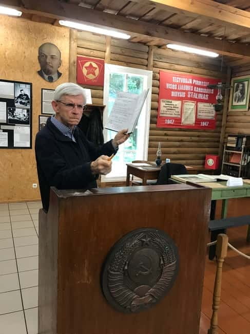 Dzukija National Park and Grutas Park: Full-Day Tour - Price and Logistics: Is It Good Value?