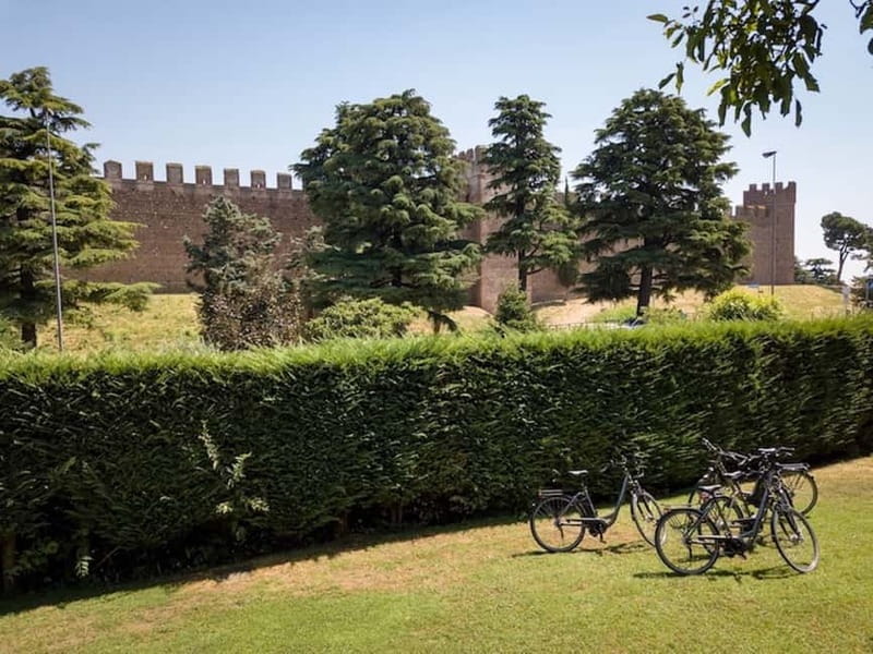 E-bike adventure among villages and medieval castles - Who Will Love This Tour?