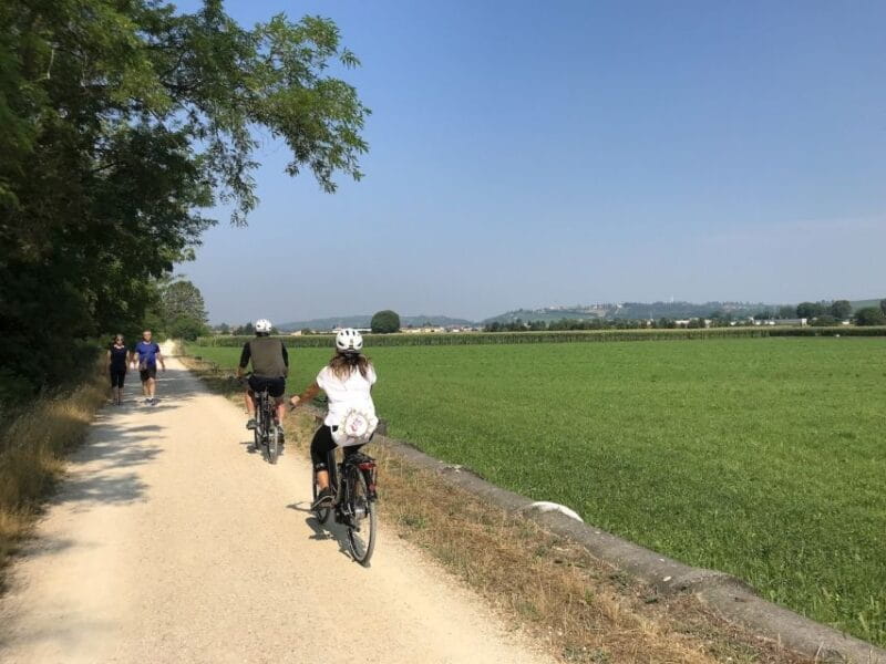 E-bike adventure among villages and medieval castles - Frequently Asked Questions