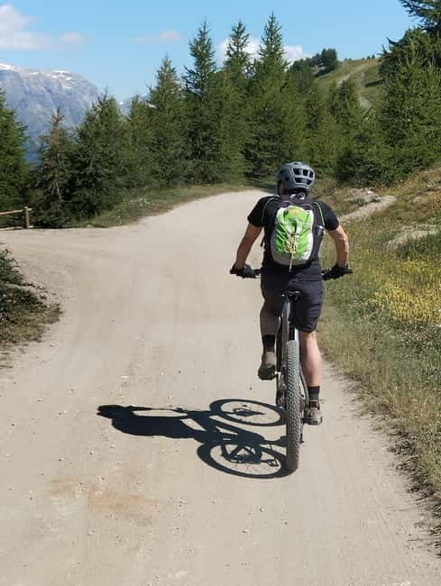 E-bike excursion in Sauze d'Oulx along the Assietta Road at 2,400mt - Discovering the Assietta Road: An Outstanding Alpine Route