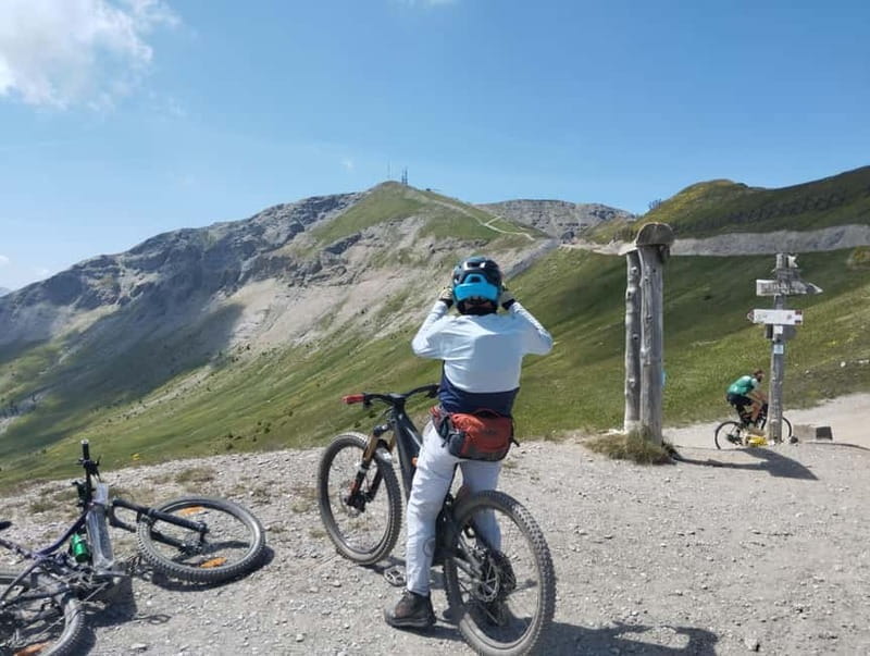 E-bike excursion in Sestriere along the Strada dell'Assietta at 2,400 meters - Getting to the Heart of the Experience: What You Can Expect