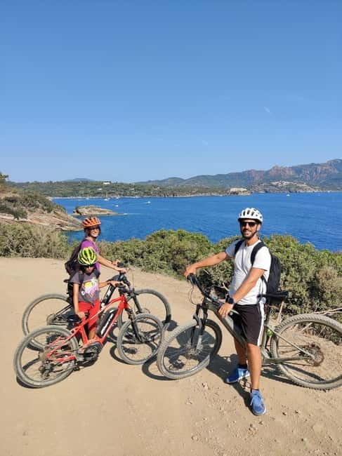 E-Bike Family Tour in the Seagull Coast Nature Reserve - Exploring Elba’s Coast on E-Bikes: A Practical and Enjoyable Day