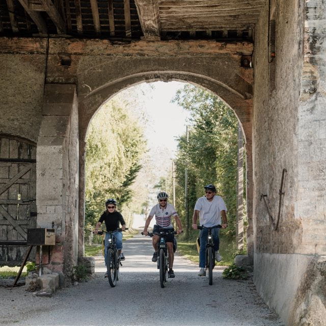 E-Bike food tour ! - How the Tour Supports Your Normandy Experience