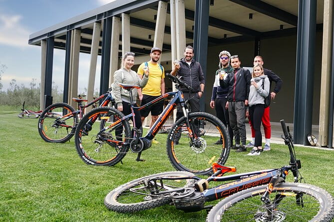 E Bike Tour with wine and olive oil tasting in Vodnjan - Key points / Takeaways