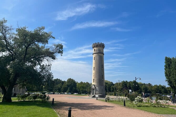 e-Scavenger hunt Honfleur: Explore the city at your own pace - Who This Tour Is Perfect For