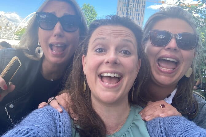 e-Scavenger Hunt London: Explore the City at Your Own Pace - FAQ