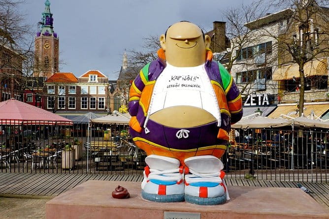 e-Scavenger hunt The Hague: Explore the city at your own pace - The Experience in Detail: A Walk Through the City with a Digital Twist