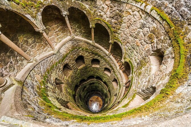 E-ticket to Quinta da Regaleira with audio and Sintra city audio - Exploring Quinta da Regaleira: Mysteries and Architectural Marvels