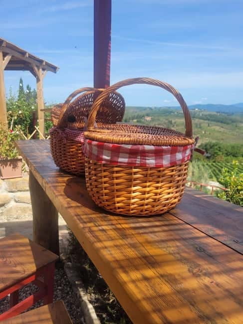 E-Vespa Tour in the Chianti and Pic Nic Lunch - More Scenic Riding in the Chianti Hills