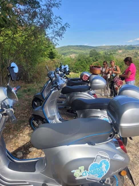 E-Vespa Tour in the Chianti and Pic Nic Lunch - Experience Highlights and Considerations