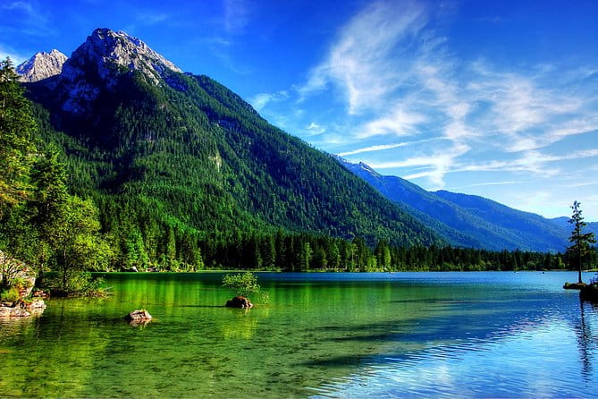 Eagle's Nest, Berchtesgaden and Ramsau with famous church and lake - FAQ