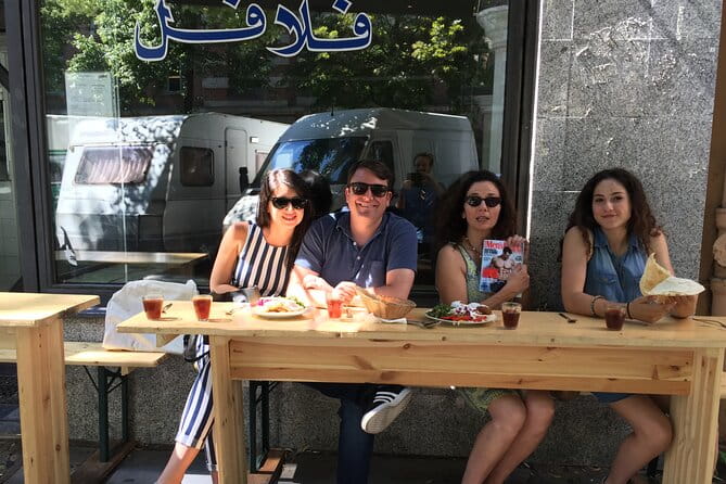 East Meets West: Berlins Street Art & Culinary Culture - Practical Aspects of the Tour