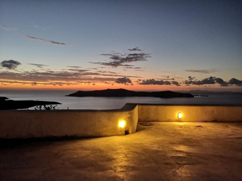 Easy Walks in Santorini Private Half Day Tour - Exploring Santorini in a Nutshell: The Tour’s Details