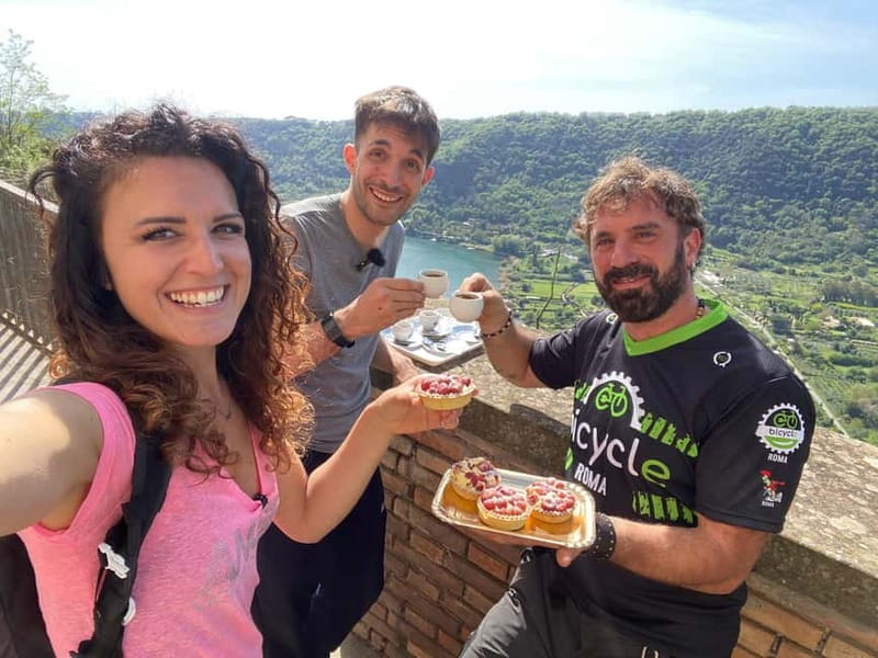 EBike Roman Castles : Papal Palace & Lake (Train from Rome) - FAQ