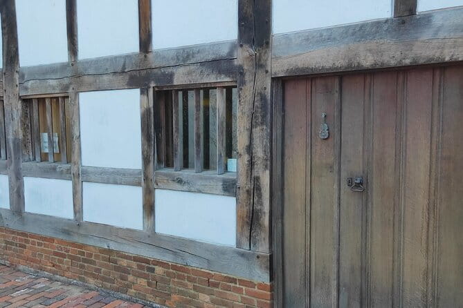 Eccentric Lewes: A Self-Guided Walking Tour - FAQ