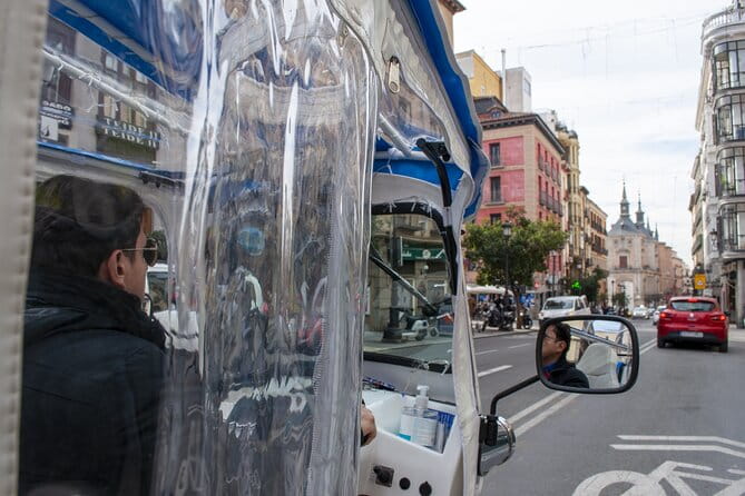 Eco Friendly Tuk Tuk Experience with the Local in Madrid - FAQ