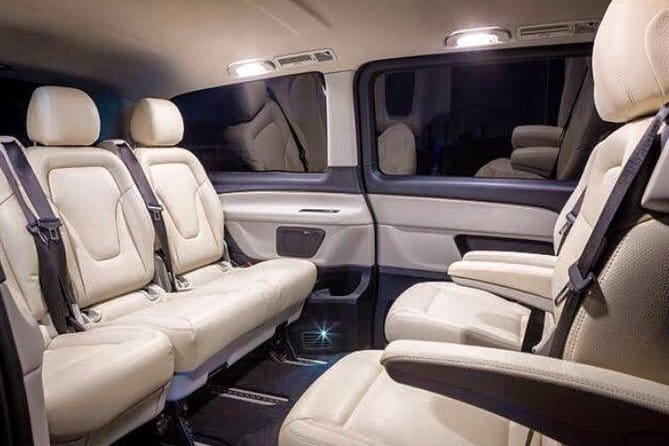 Edinburgh Airport to Glasgow City Chauffeured Hire Driver - FAQs