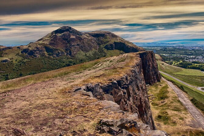 Edinburgh: Arthur's Seat Hike with Local Guide - Who Will Love This Experience