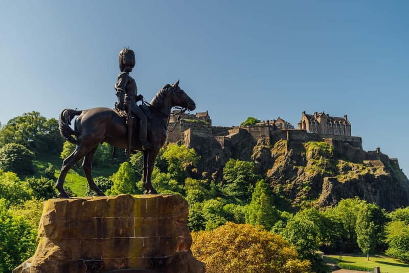 Edinburgh: Big Bus Hop-On, Hop-Off Tour by Open-Top Bus - Key points / Takeaways