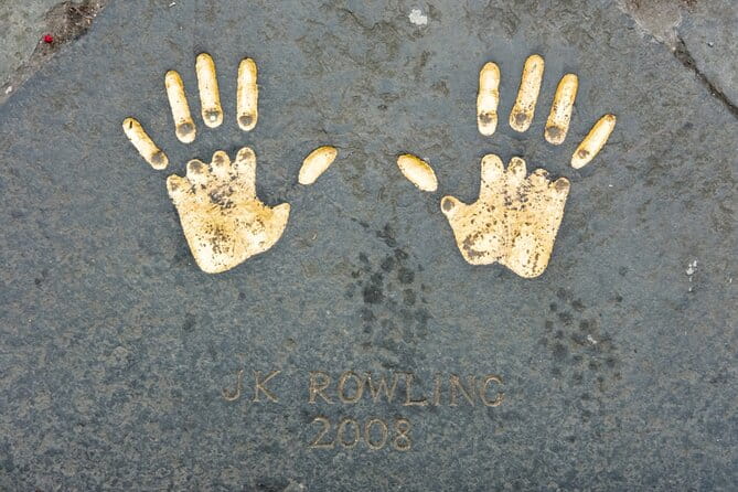 Edinburgh City of Wizards Exploration Game and Tour - Exploring Edinburgh Through a Harry Potter Lens