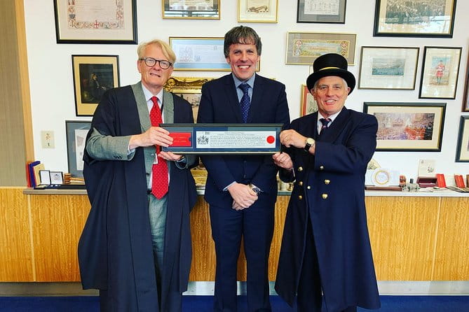 Edinburgh City private driving tour Castle Rosslyn Chapel - Detailed Breakdown of the Itinerary