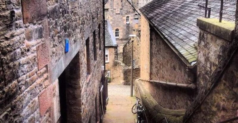 Edinburgh: Dean Village and Circus Lane Walking Tour - Key points / Takeaways