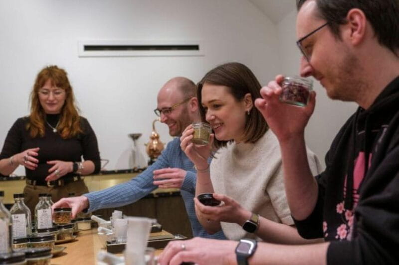 Edinburgh Gin Distillery: Gin Making Experience - Food, Labels, and Celebrations