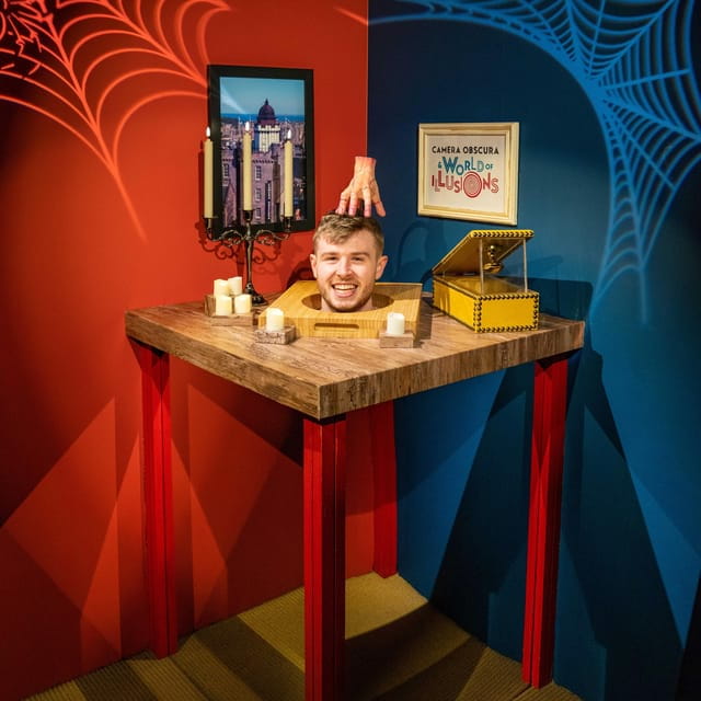 Edinburgh: Harry Potter Tour & Amazing Illusions Experience - The Sum Up