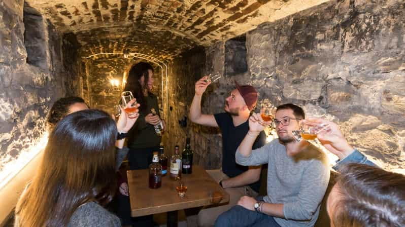 Edinburgh: Harry Potter Walking Tour and Beer Tasting - The Beer Tasting: A Scottish Tradition